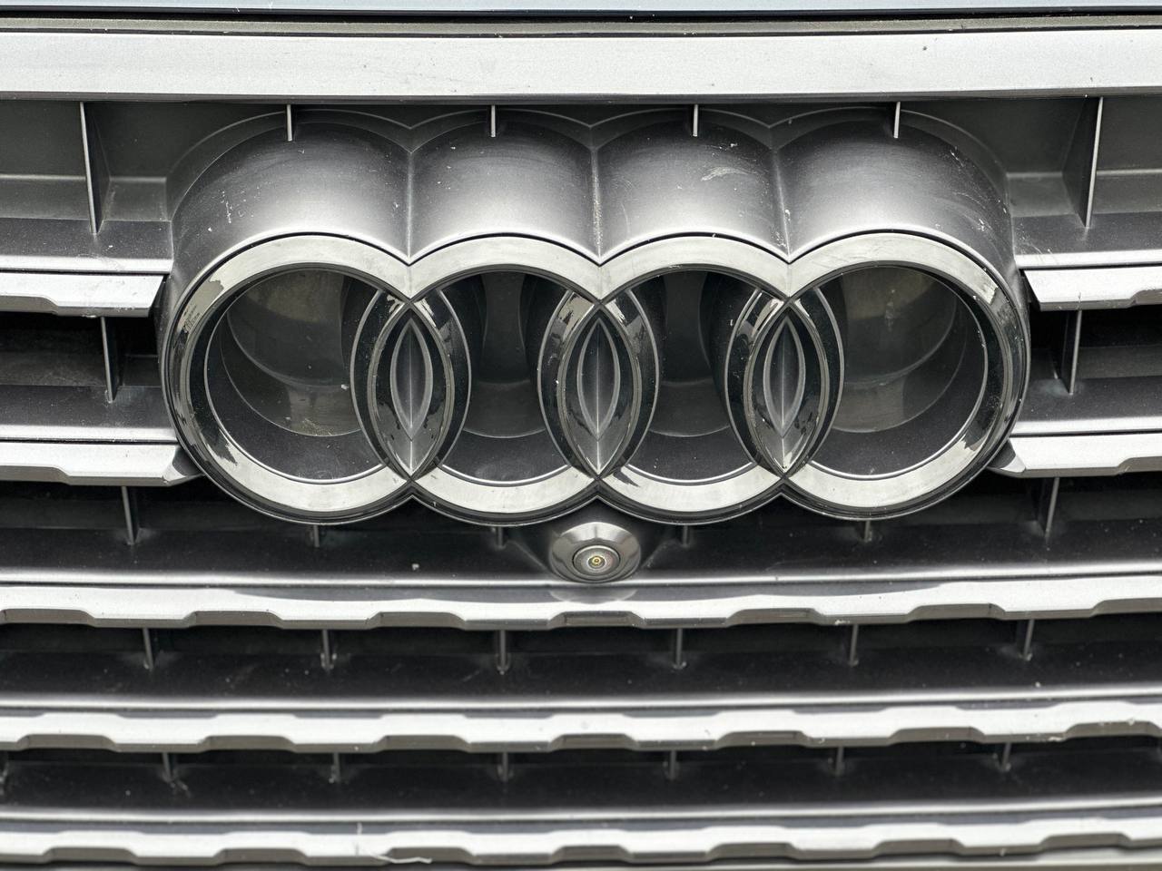 AUDI Q7 PRESTIGE EXCLUSIVE