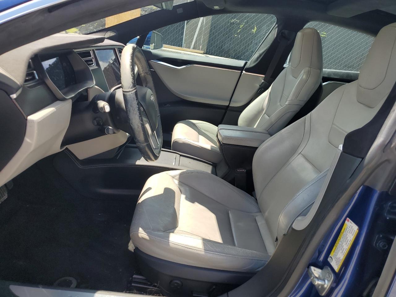 TESLA MODEL S 90D