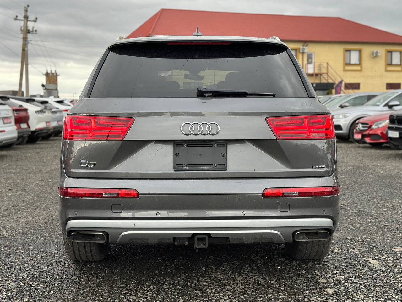 AUDI Q7 PREMIUM PLUS