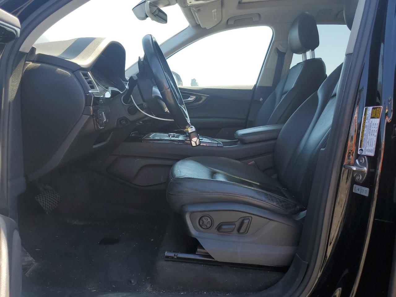 AUDI Q7 PREMIUM PLUS