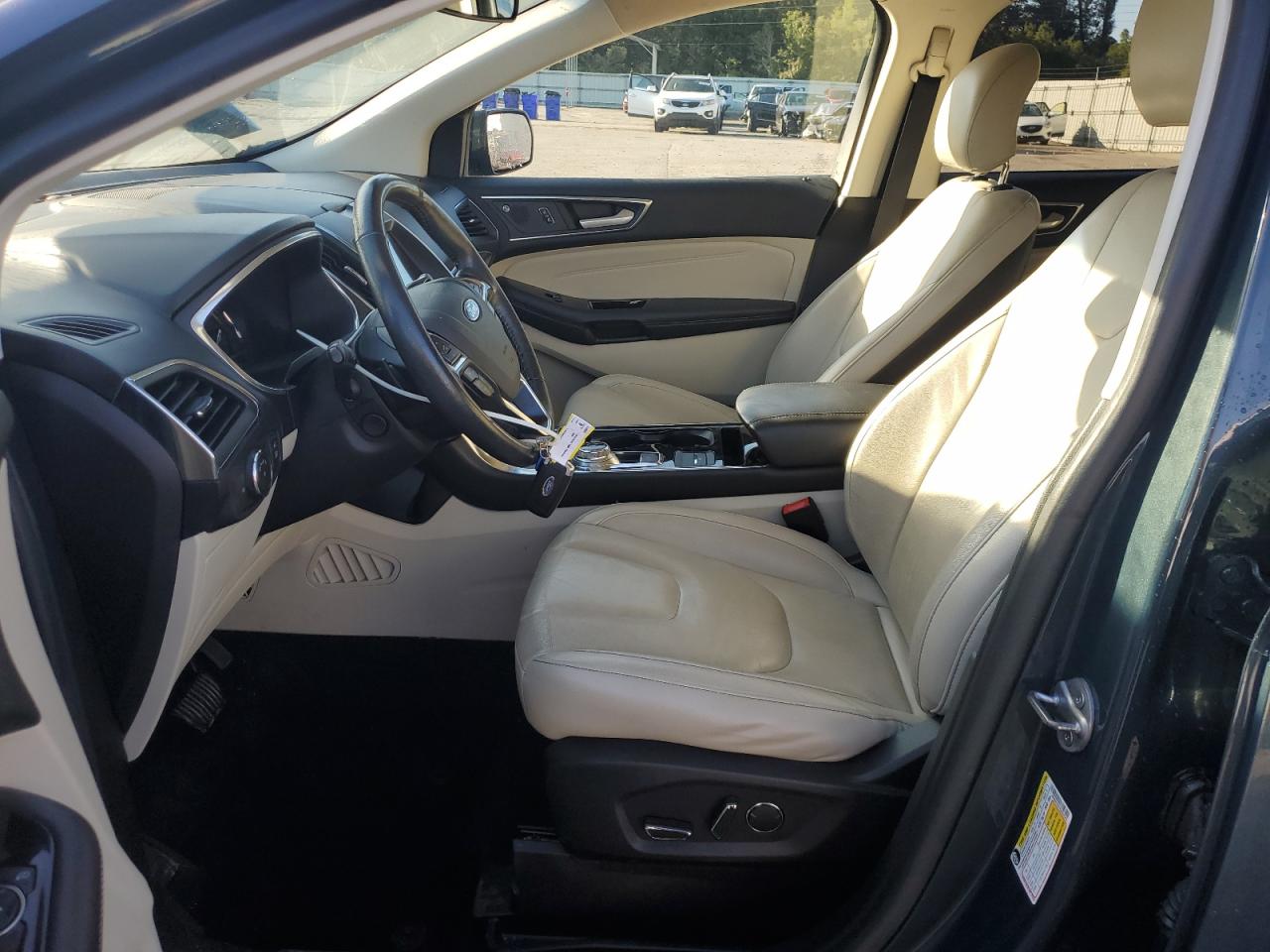 FORD EDGE TITANIUM