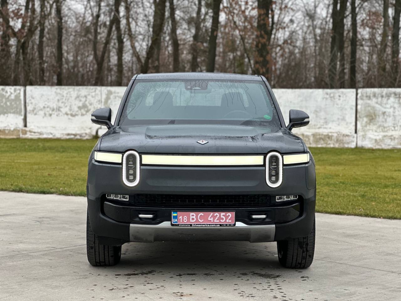 2022 RIVIAN R1T ADVENTURE QUAD MOTOR LARGE