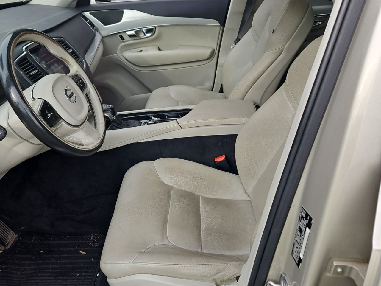 2016 VOLVO XC90 T5 AWD