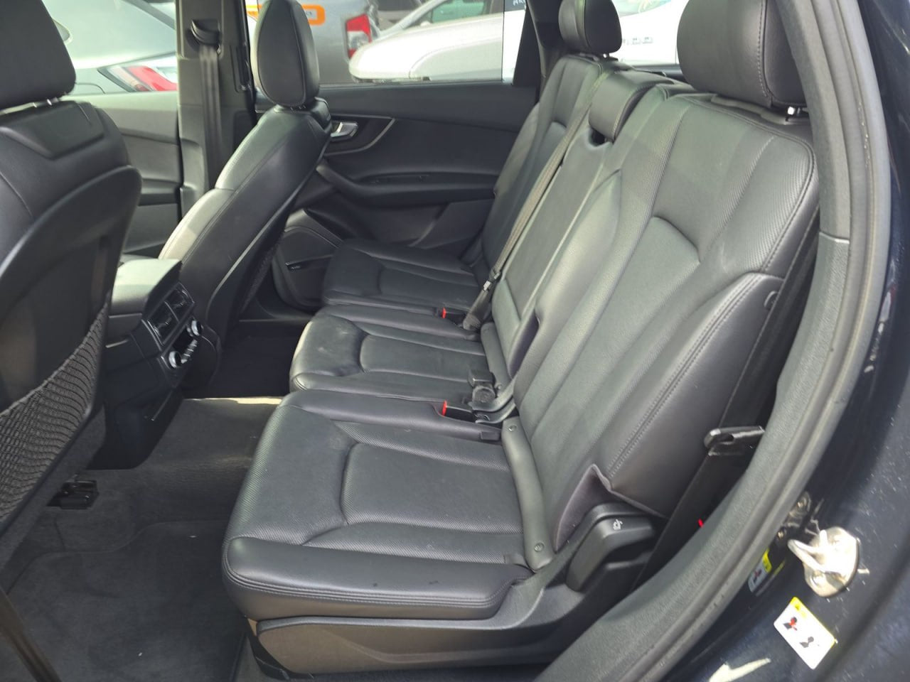 2017 AUDI Q7 PRESTIGE