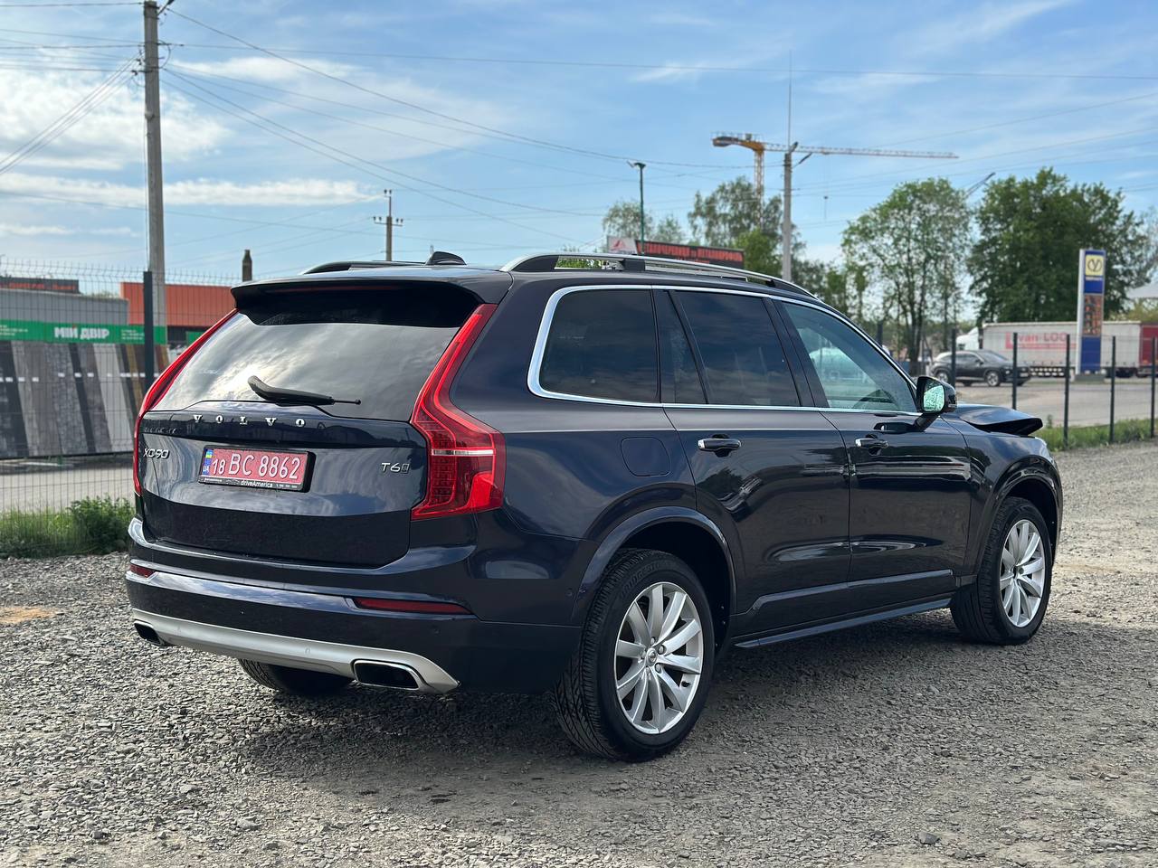 2016 VOLVO XC90 T6 MOMENTUM