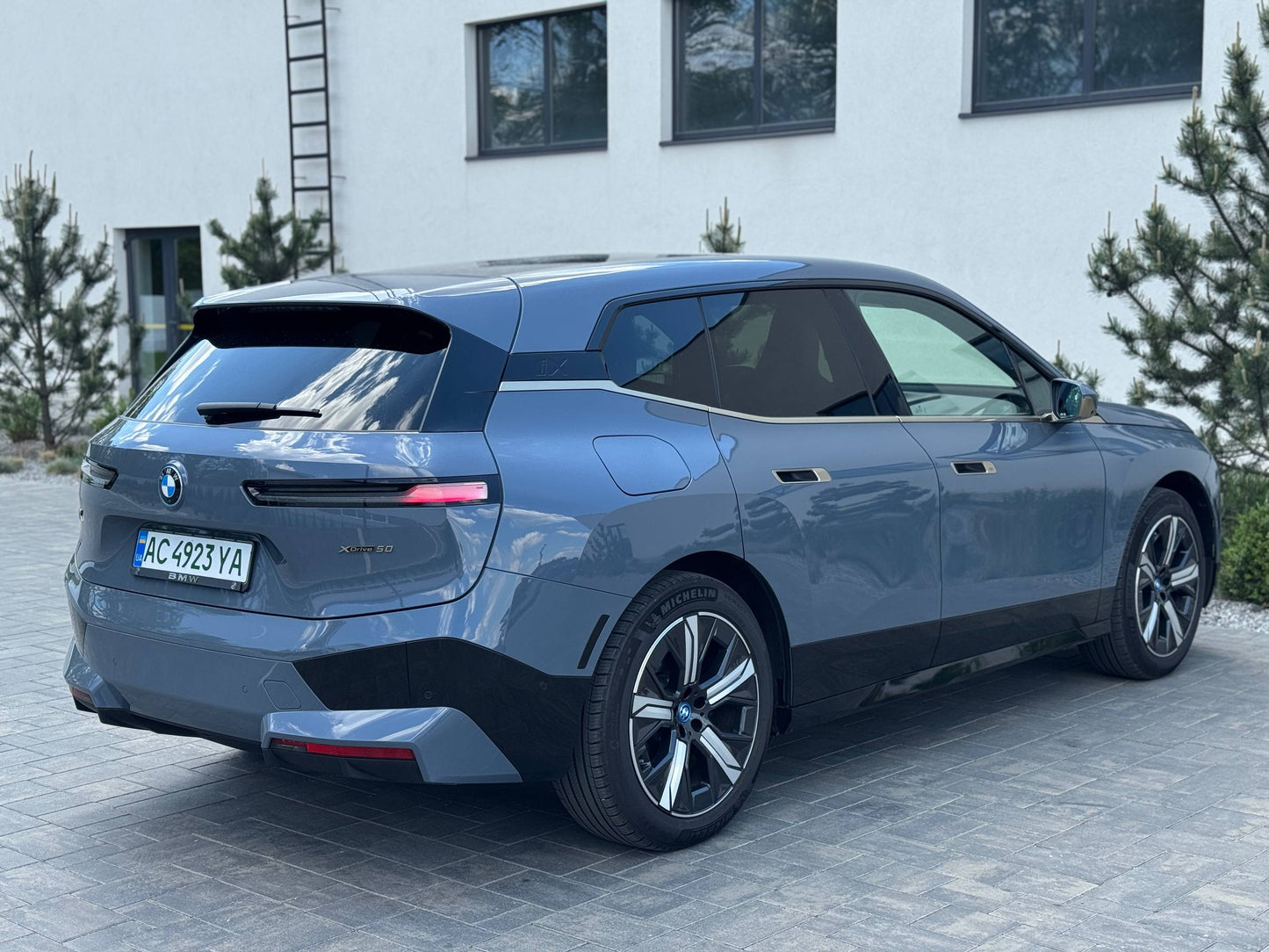 2022 BMW iX xDrive50
