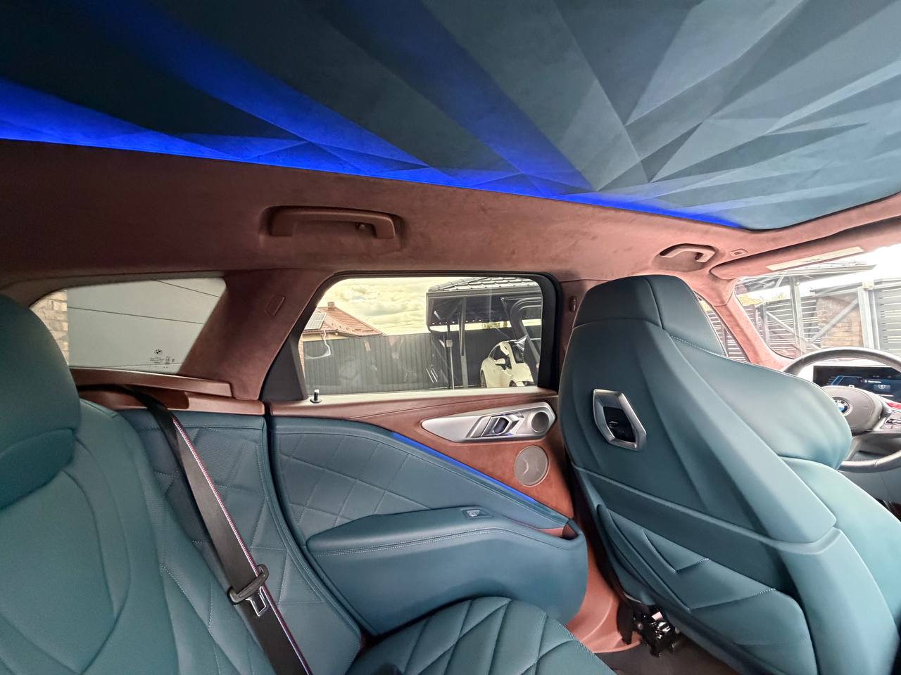 2023 BMW XM
