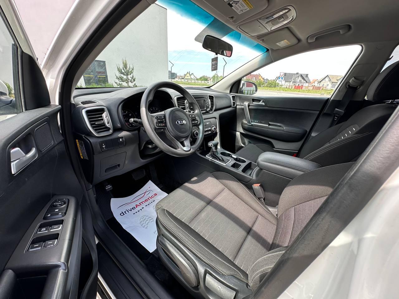 2018 KIA SPORTAGE LX