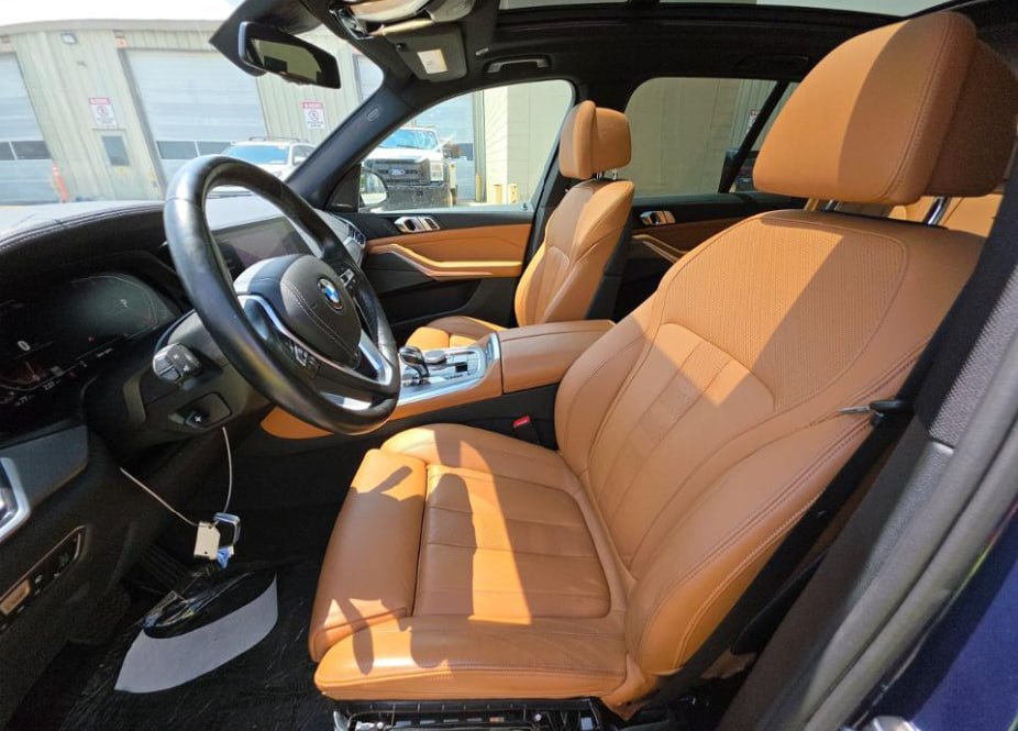 2019 BMW X5 50i