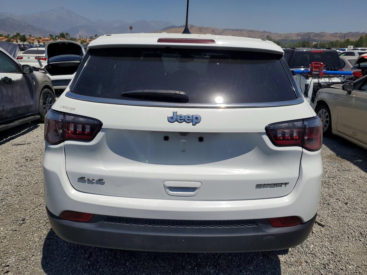 2022 JEEP COMPASS SPORT