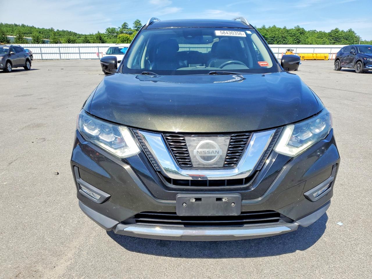 2017 NISSAN ROGUE SL