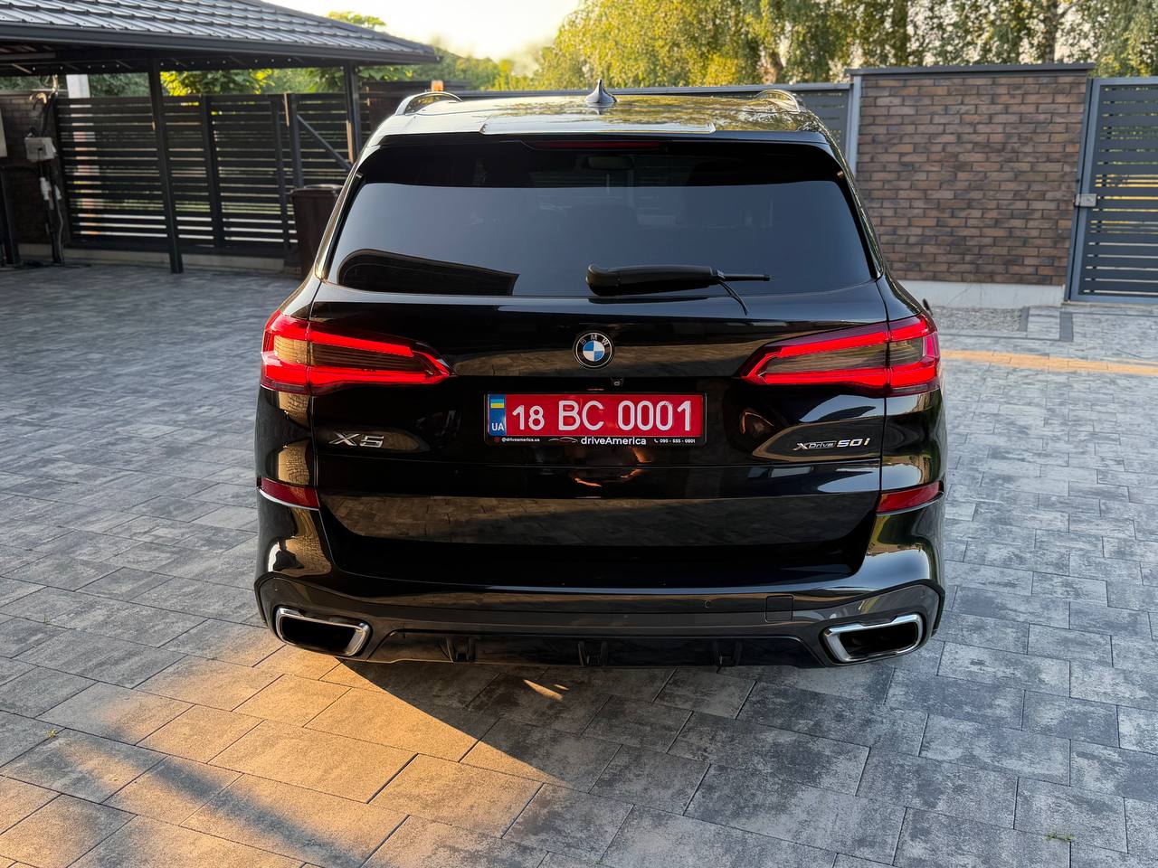 2019 BMW X5 XDRIVE 50i M-SPORT(ПНЕВМО)