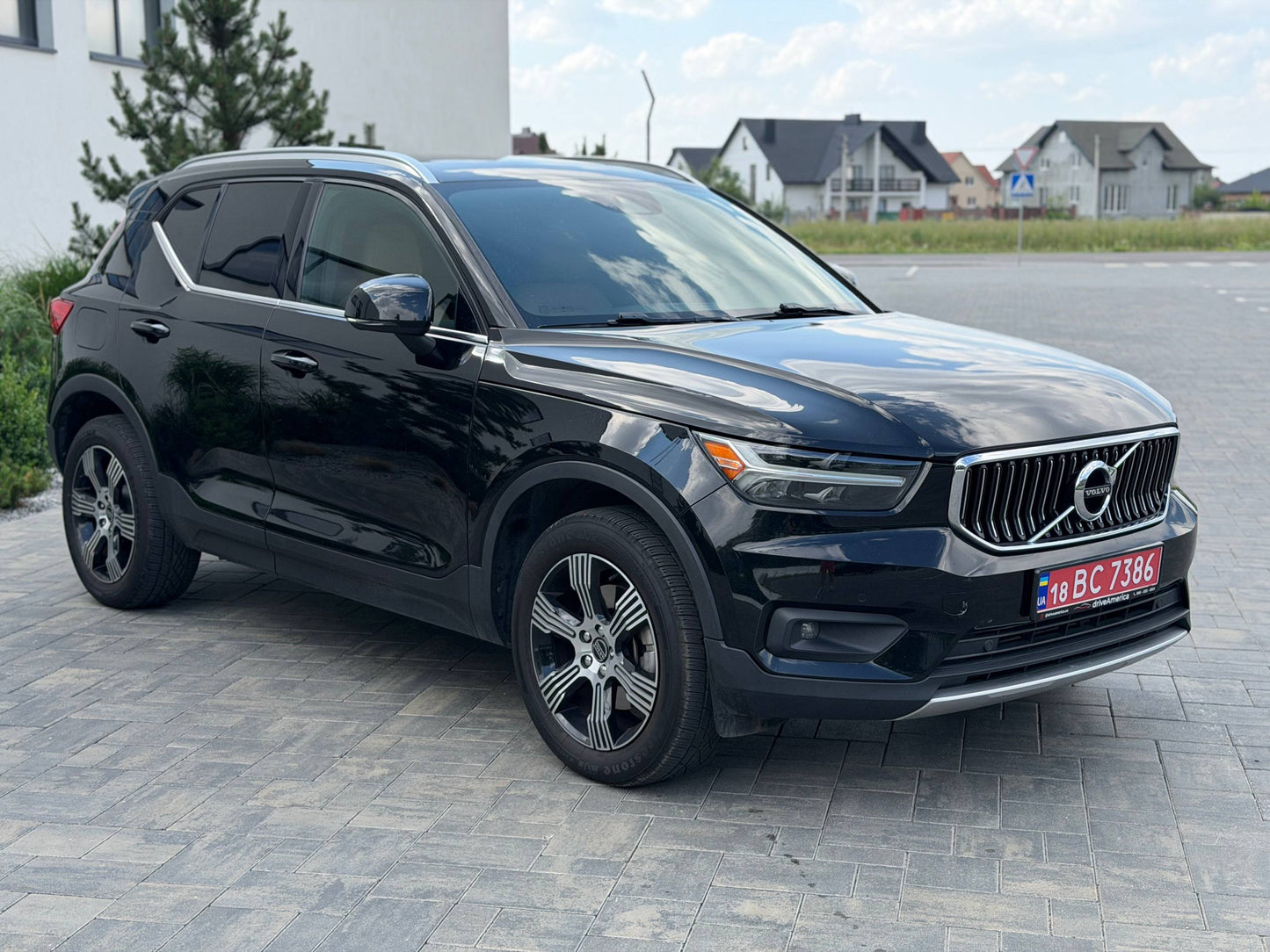 2021 VOLVO XC40 T4 INSCRIPTION