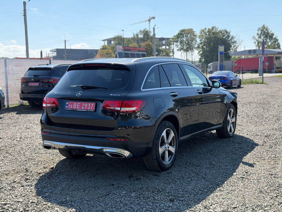 2017 MERCEDES-BENZ GLC 300 4MATIC
