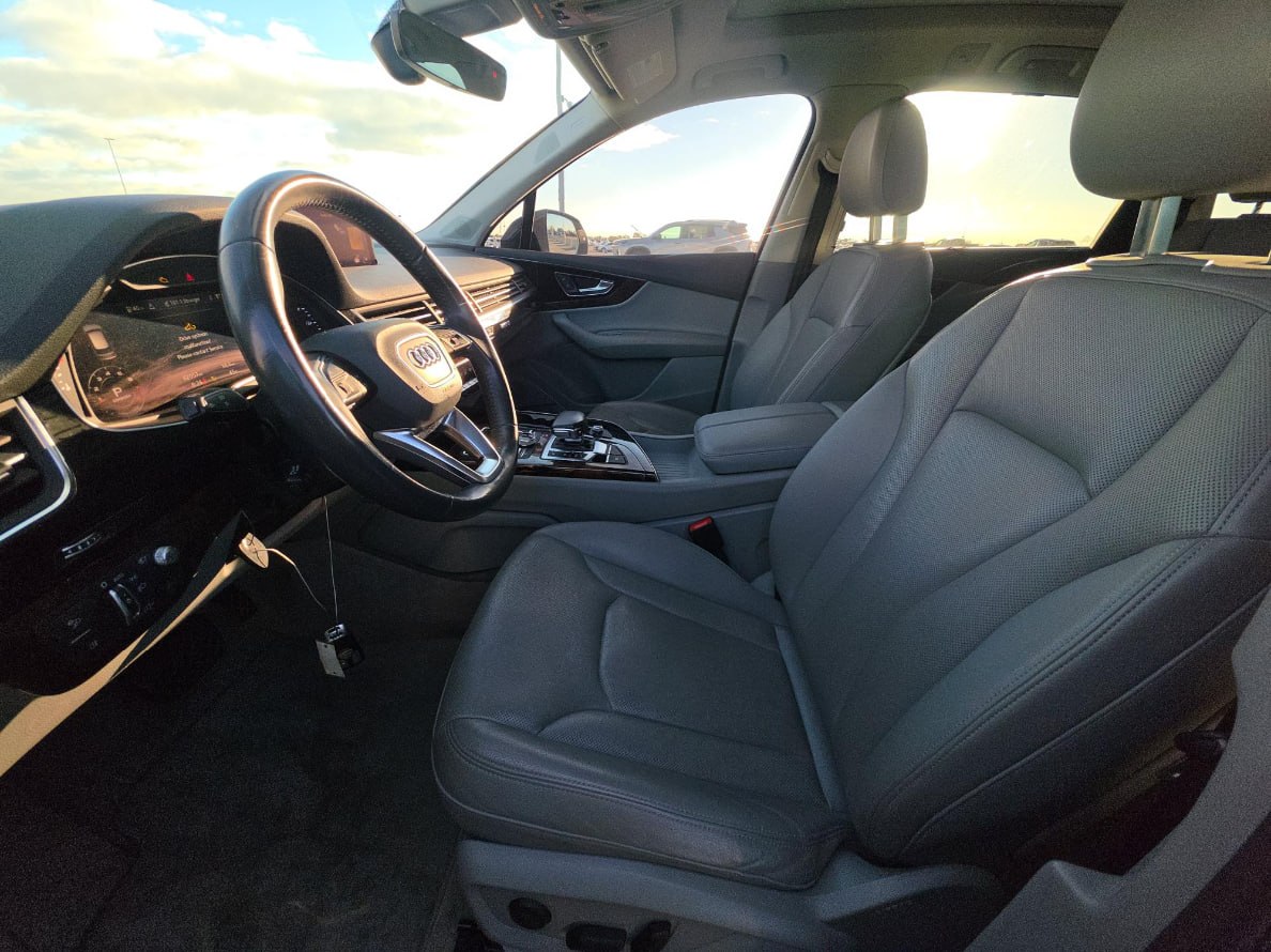 2018  AUDI Q7 PRESTIGE