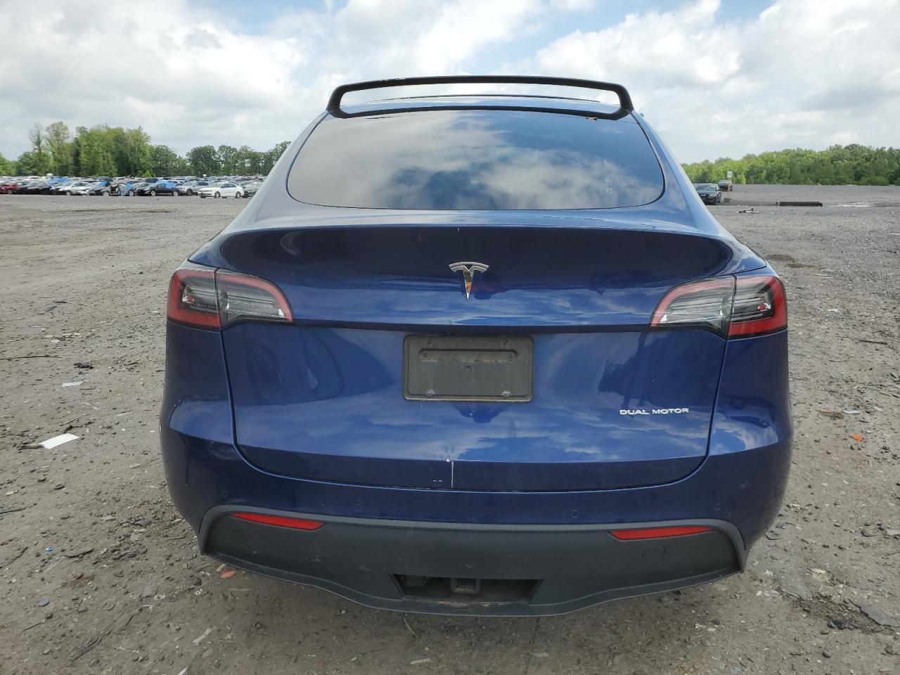 TESLA MODEL Y LR DM