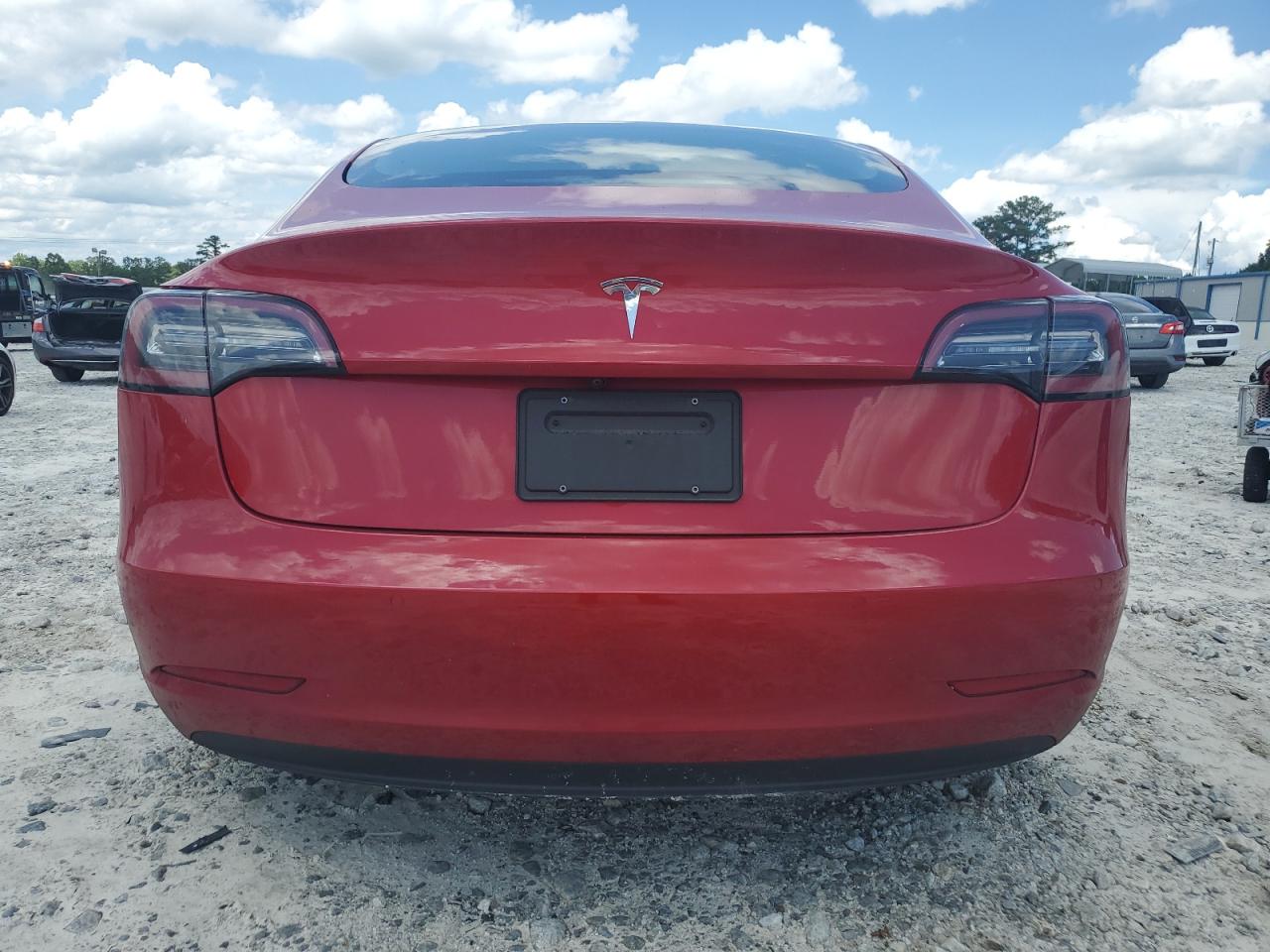 TESLA MODEL 3 SR RWD