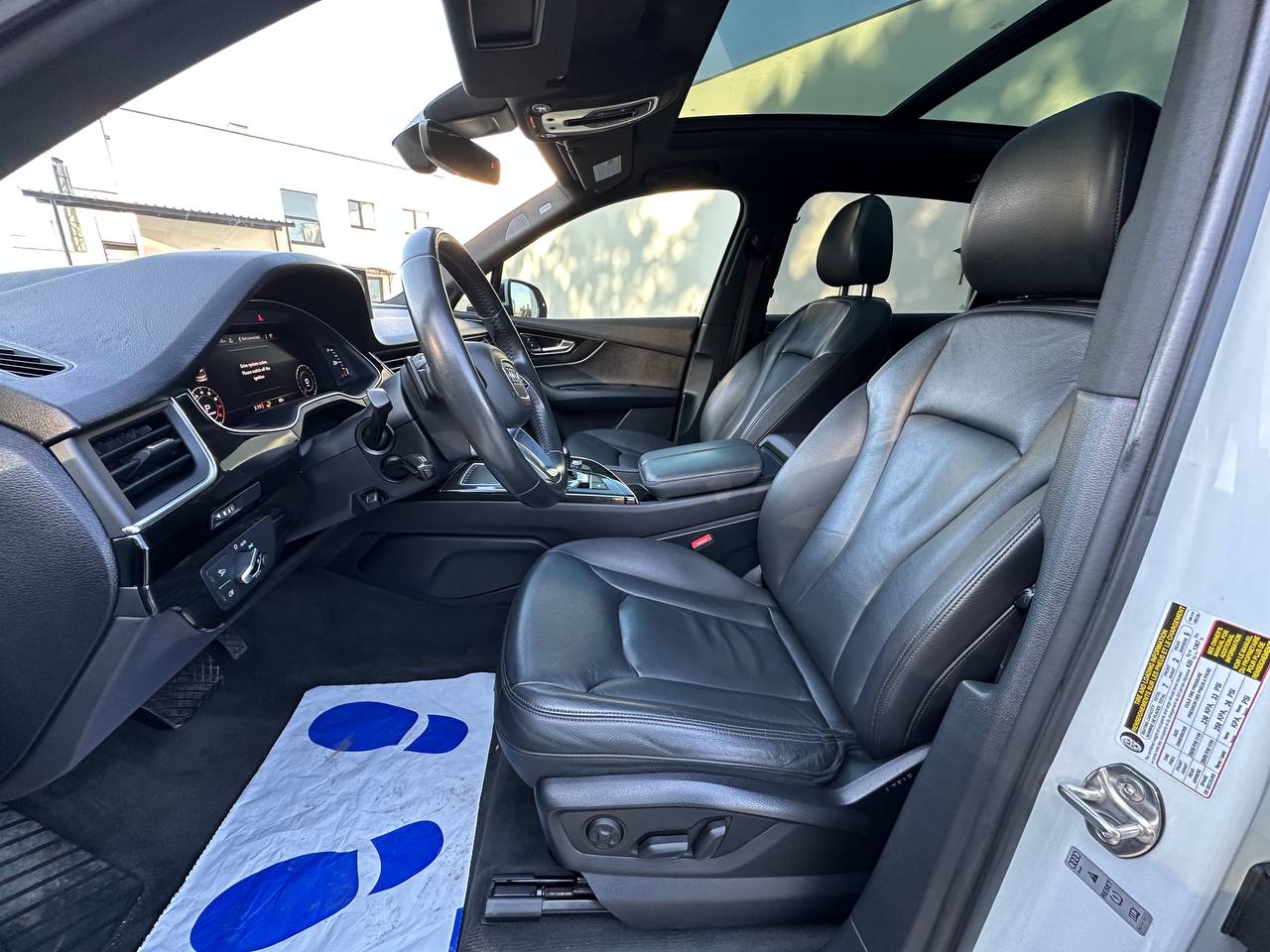 AUDI Q7 PREMIUM PLUS