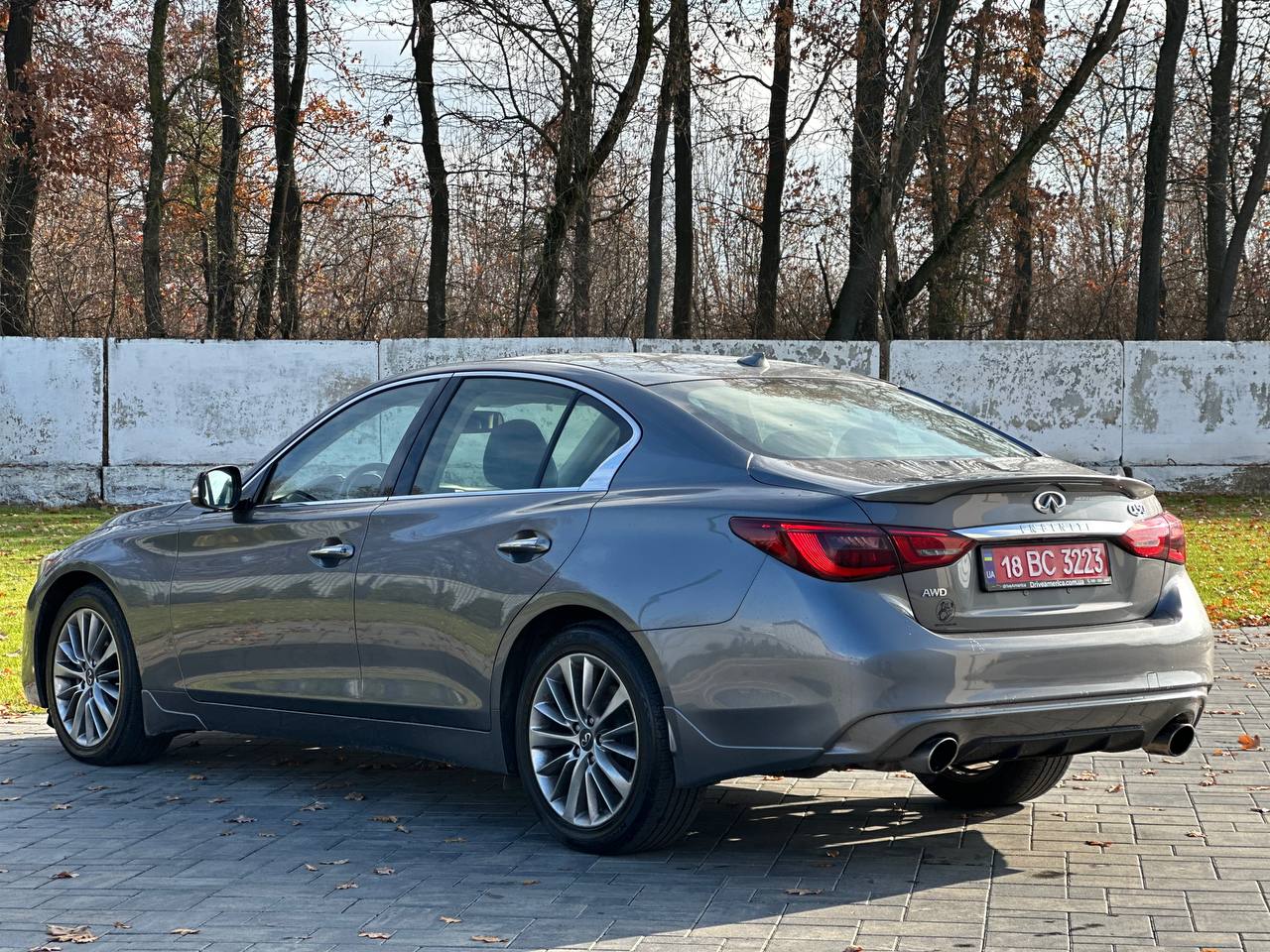 INFINITI Q50 PURE