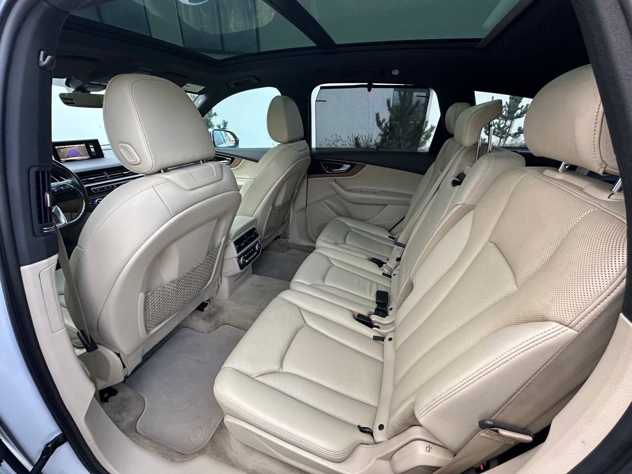 AUDI Q7 PREMIUM PLUS