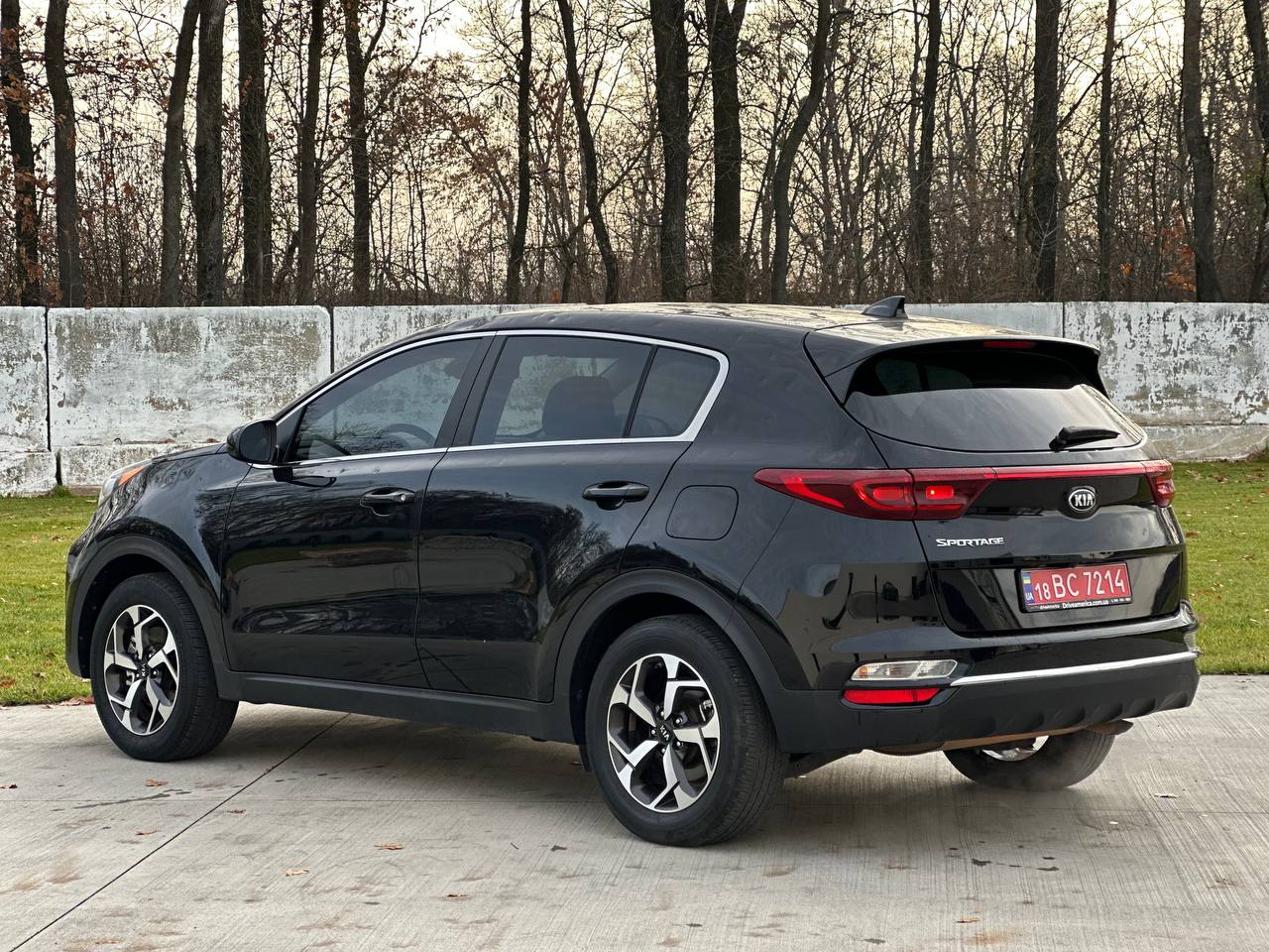 KIA SPORTAGE LX