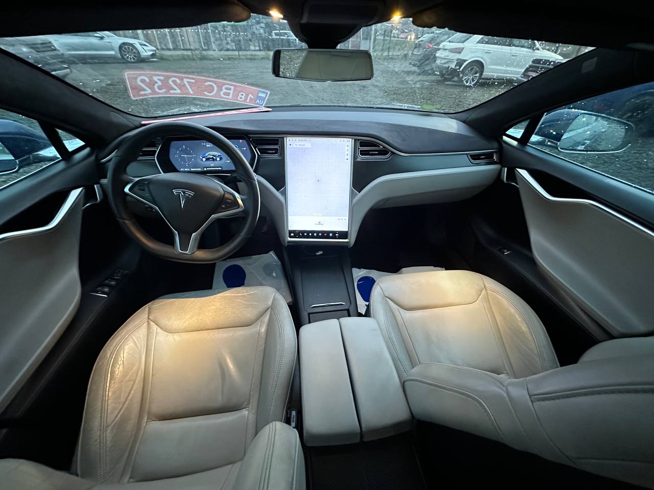 TESLA MODEL S 90D