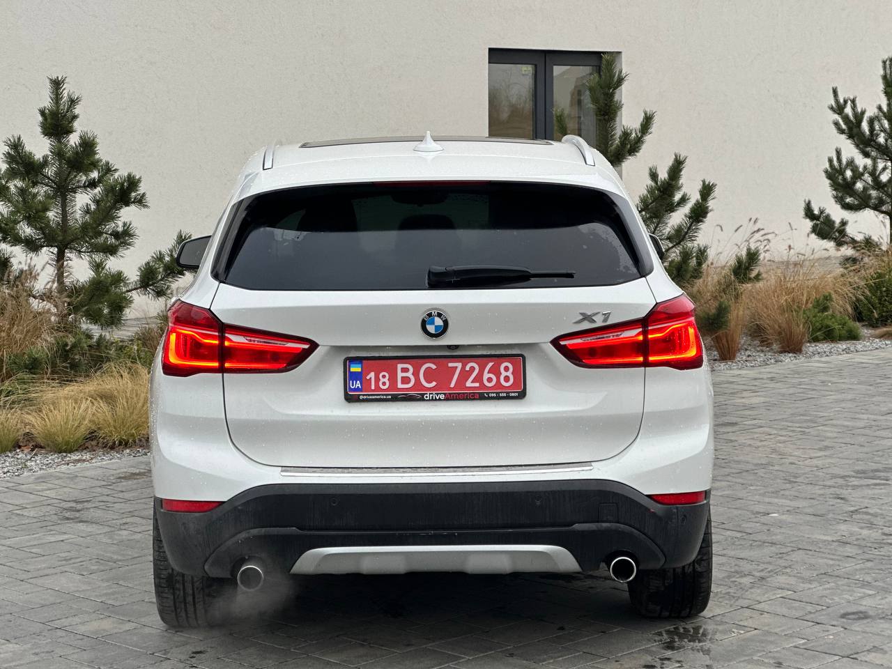 2017 BMW X1 XDRIVE28I