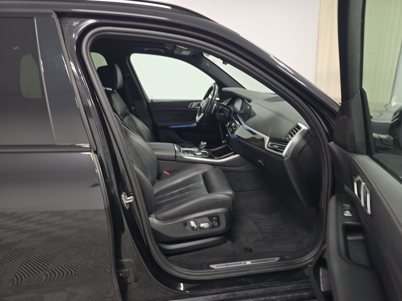 2021 BMW X5 45E PHEV(ПНЕВМО)