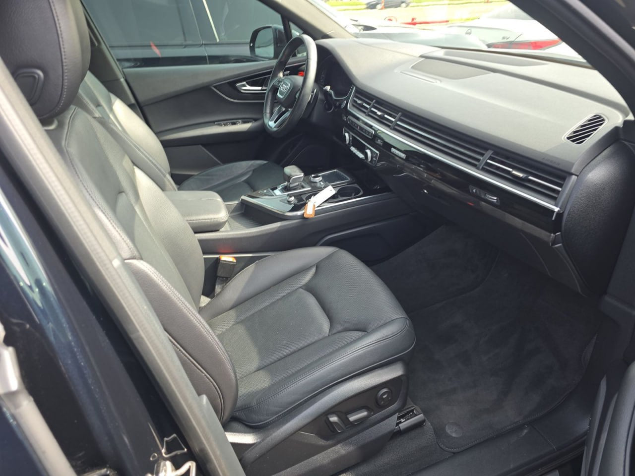2017 AUDI Q7 PRESTIGE