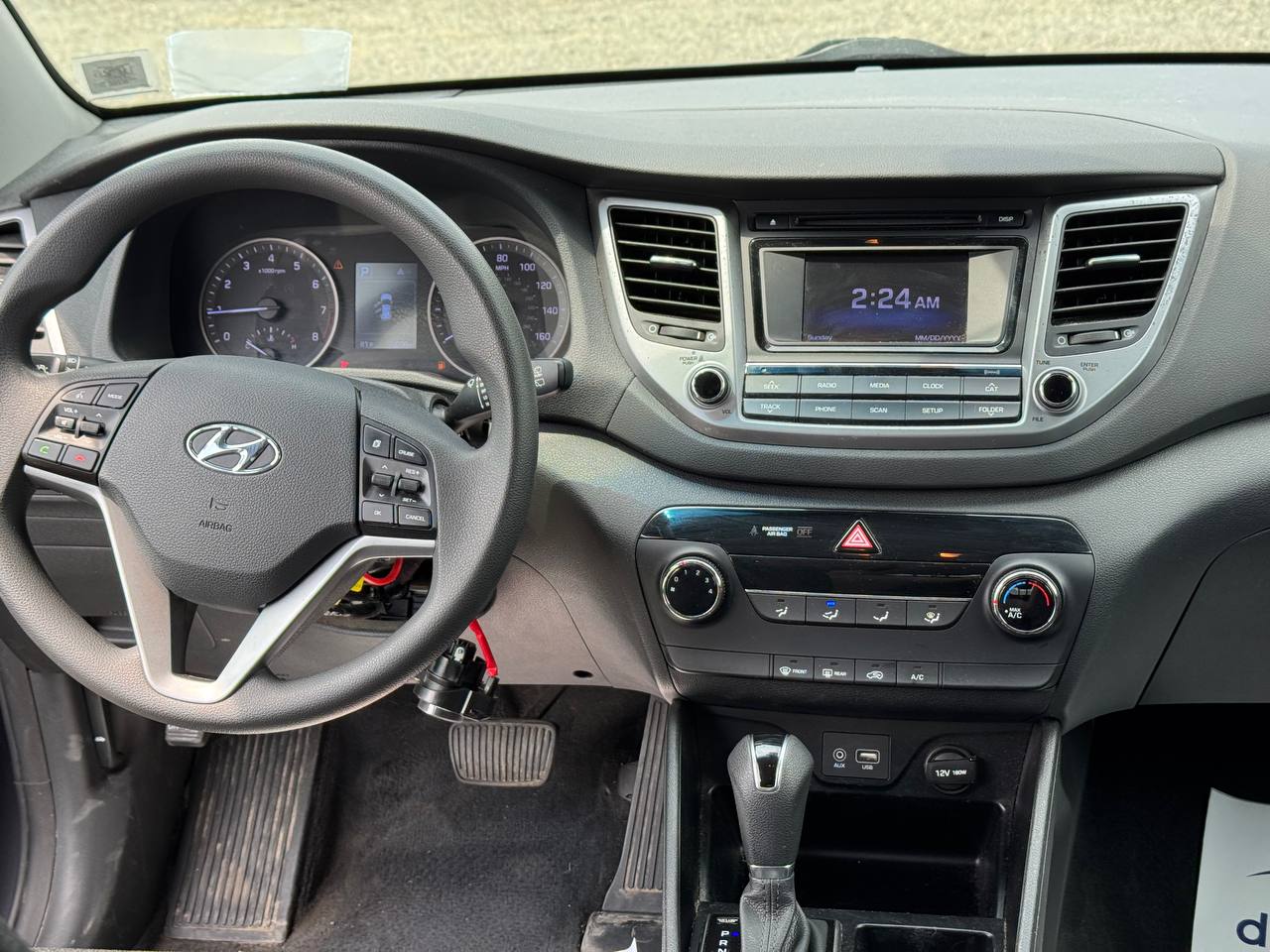 2016 HYUNDAI TUCSON SE