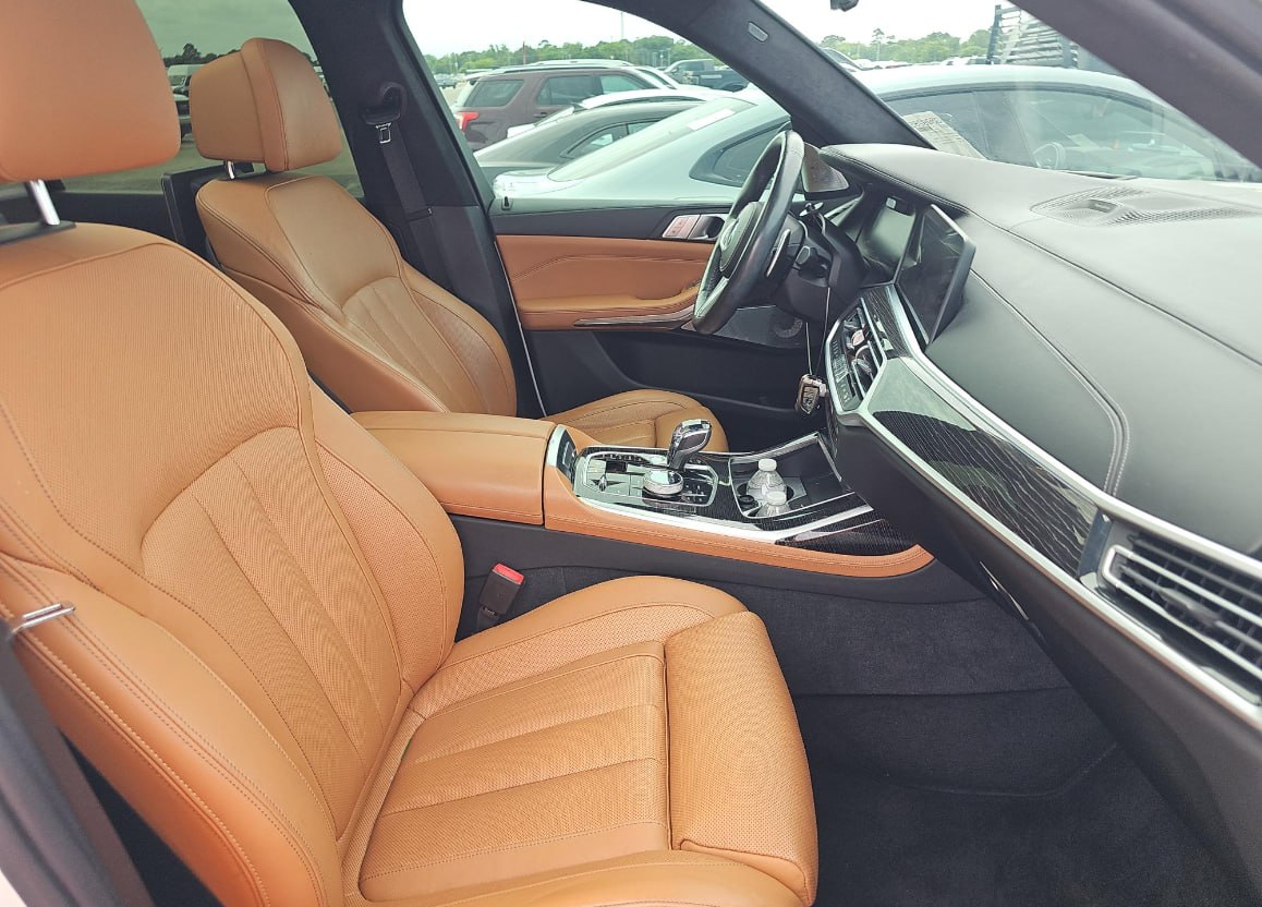 2019 BMW X7 50i M-SPORT