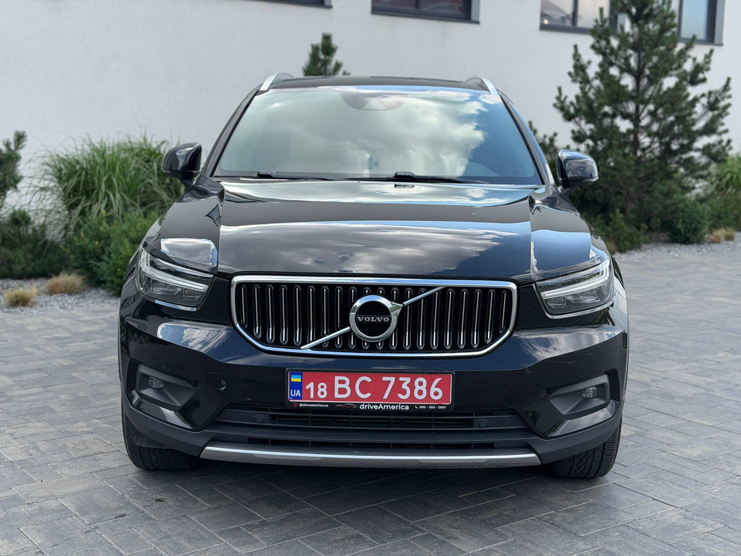 2021 VOLVO XC40 T4 INSCRIPTION