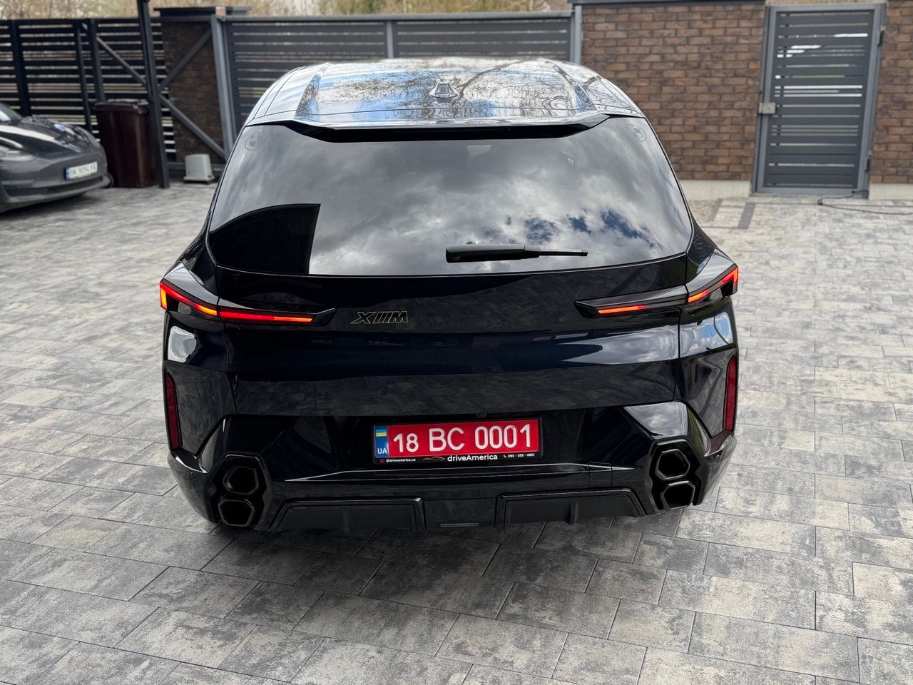 2023 BMW XM