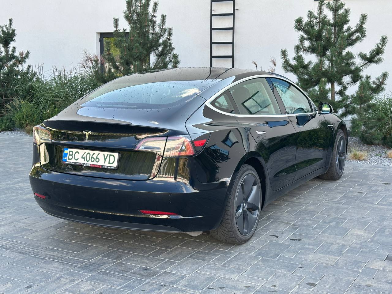2018 TESLA MODEL 3  RWD