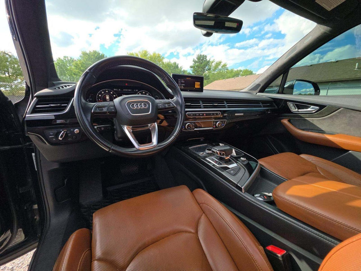 2017 AUDI Q7 PRESTIGE