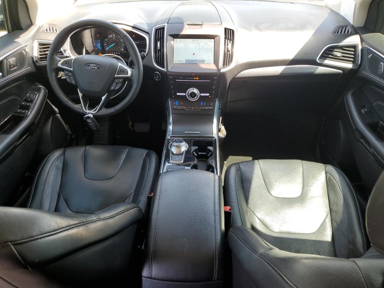 FORD EDGE AWD TITANIUM