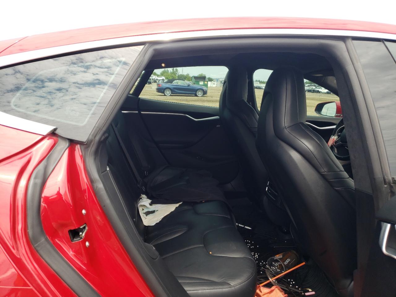 TESLA MODEL S