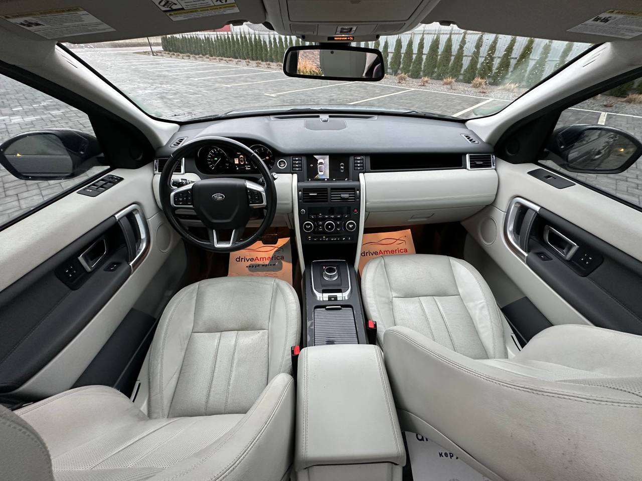 LAND ROVER DISCOVERY SPORT HSE