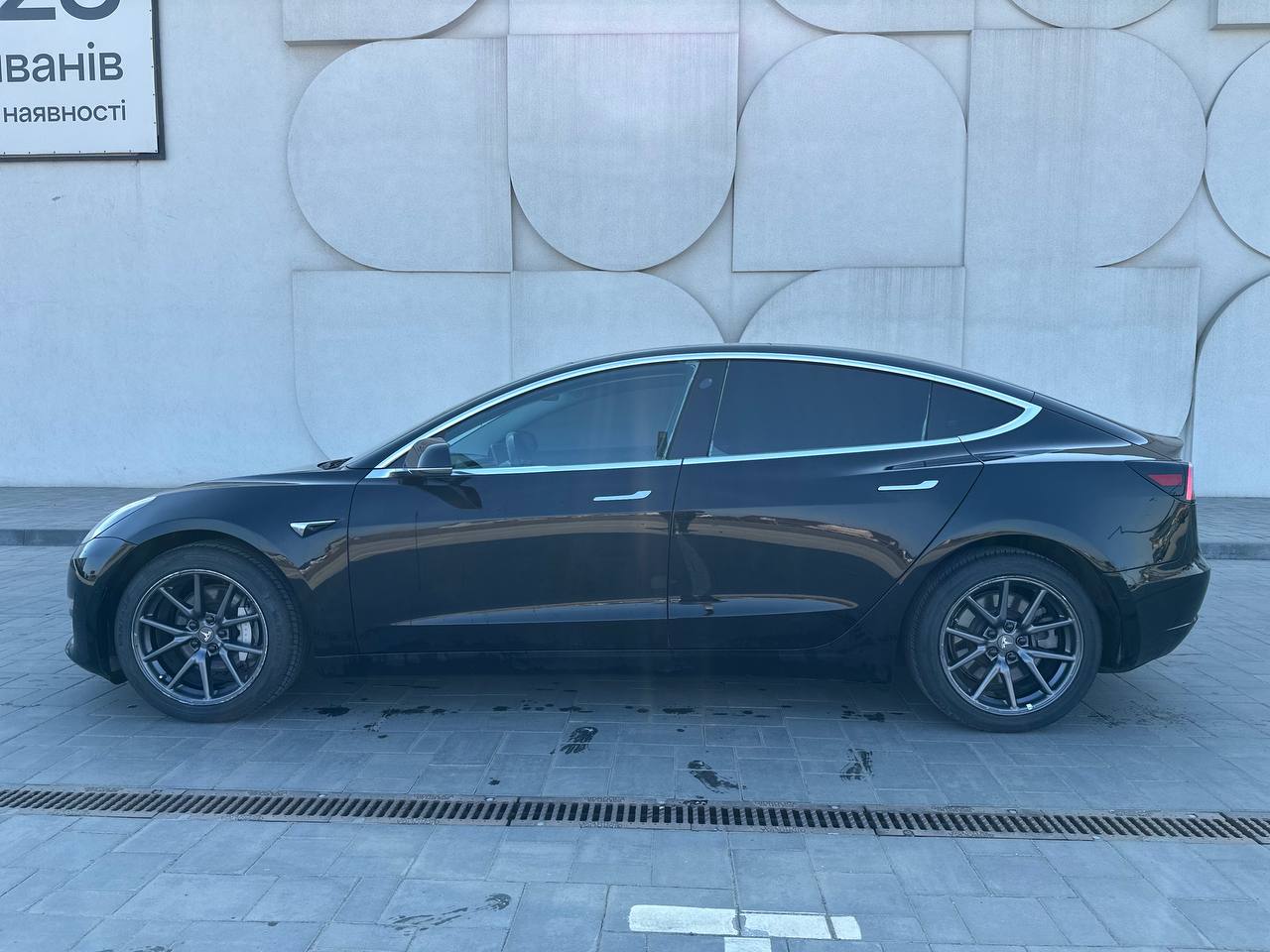 2019 TESLA MODEL 3 LR RWD