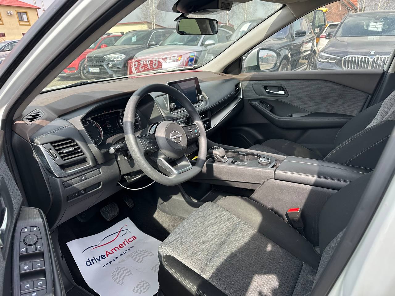 2023 NISSAN ROGUE SV