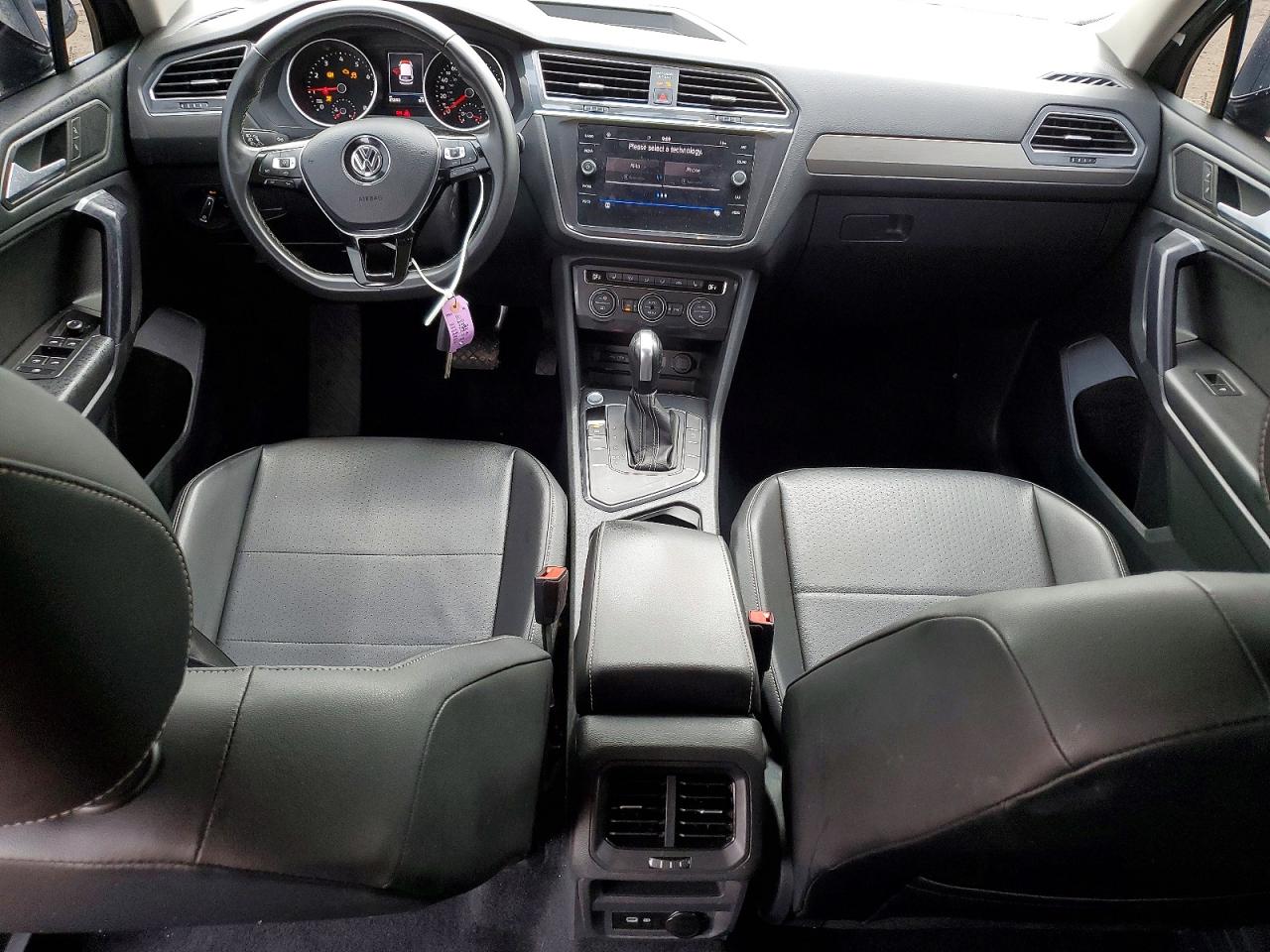 2021 VOLKSWAGEN TIGUAN SE
