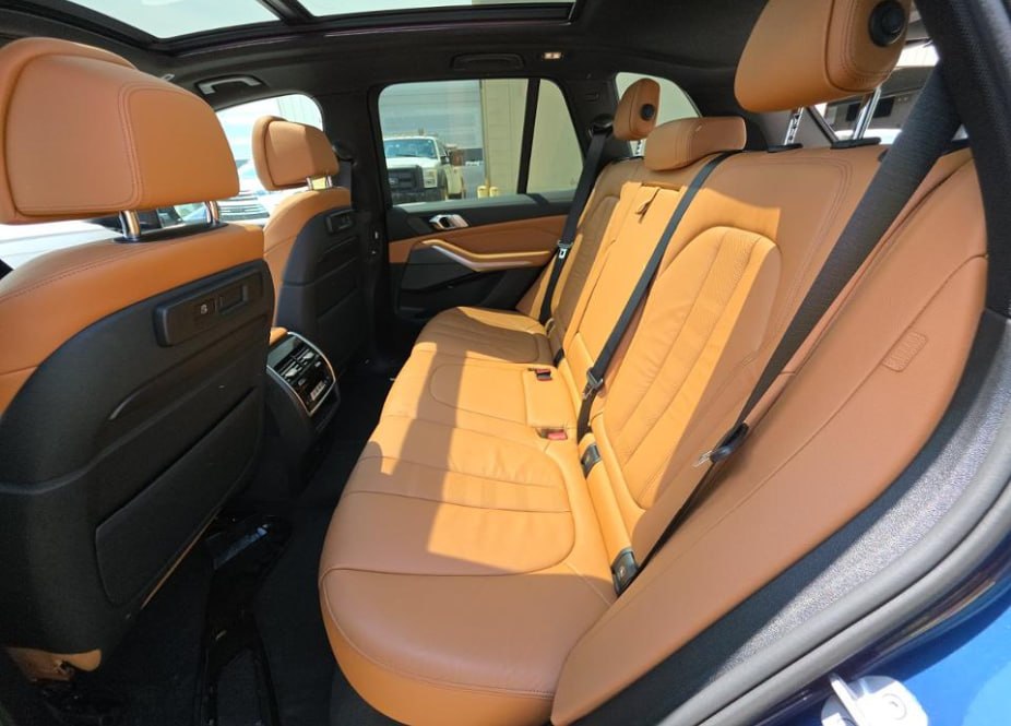 2019 BMW X5 50i
