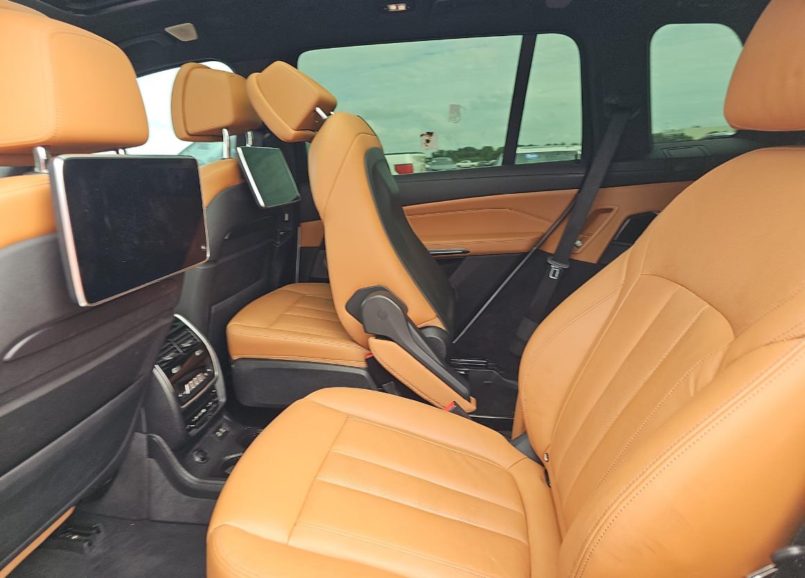 2019 BMW X7 50i M-SPORT