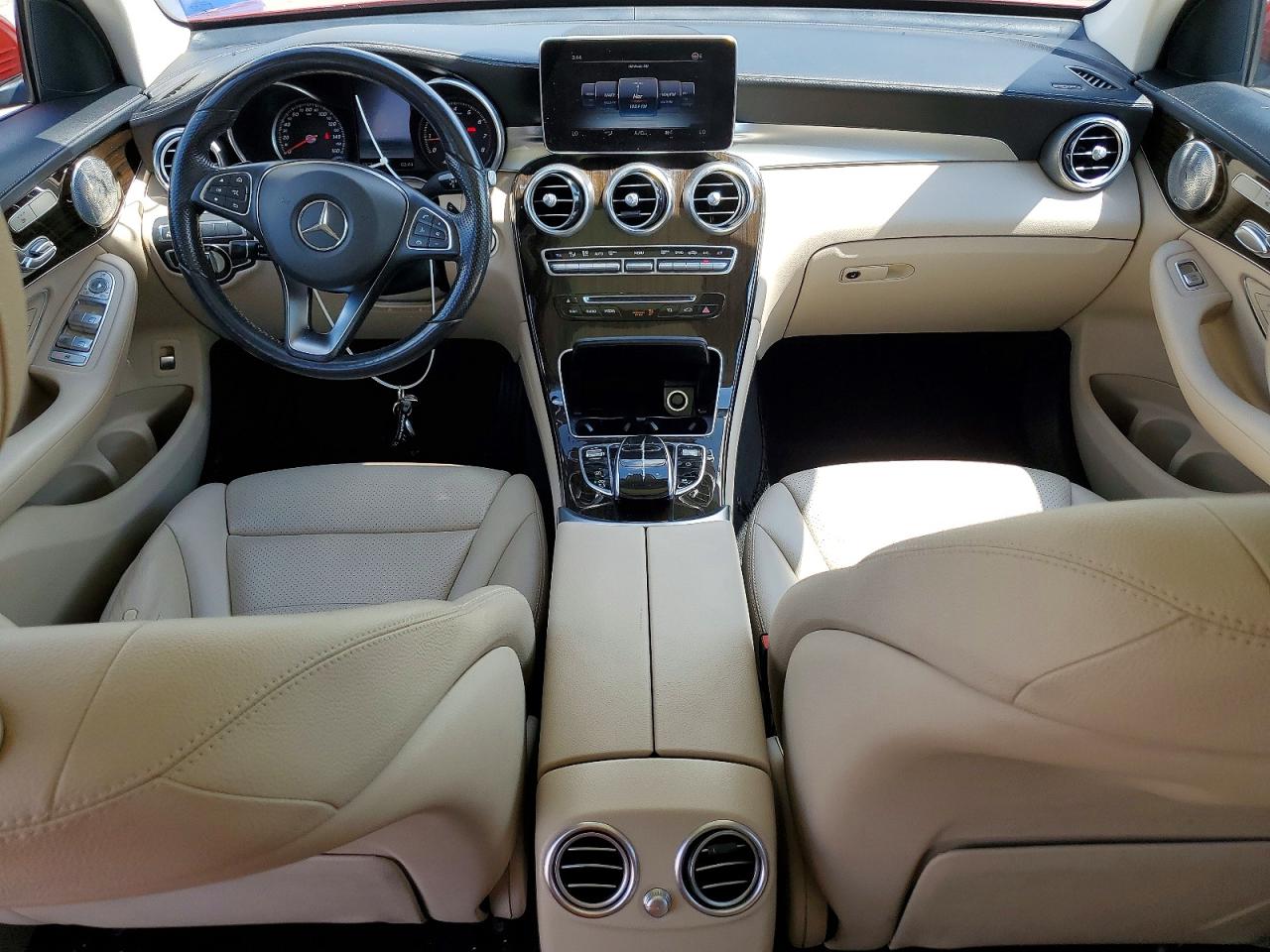 2017 MERCEDES-BENZ GLC 300 4MATIC