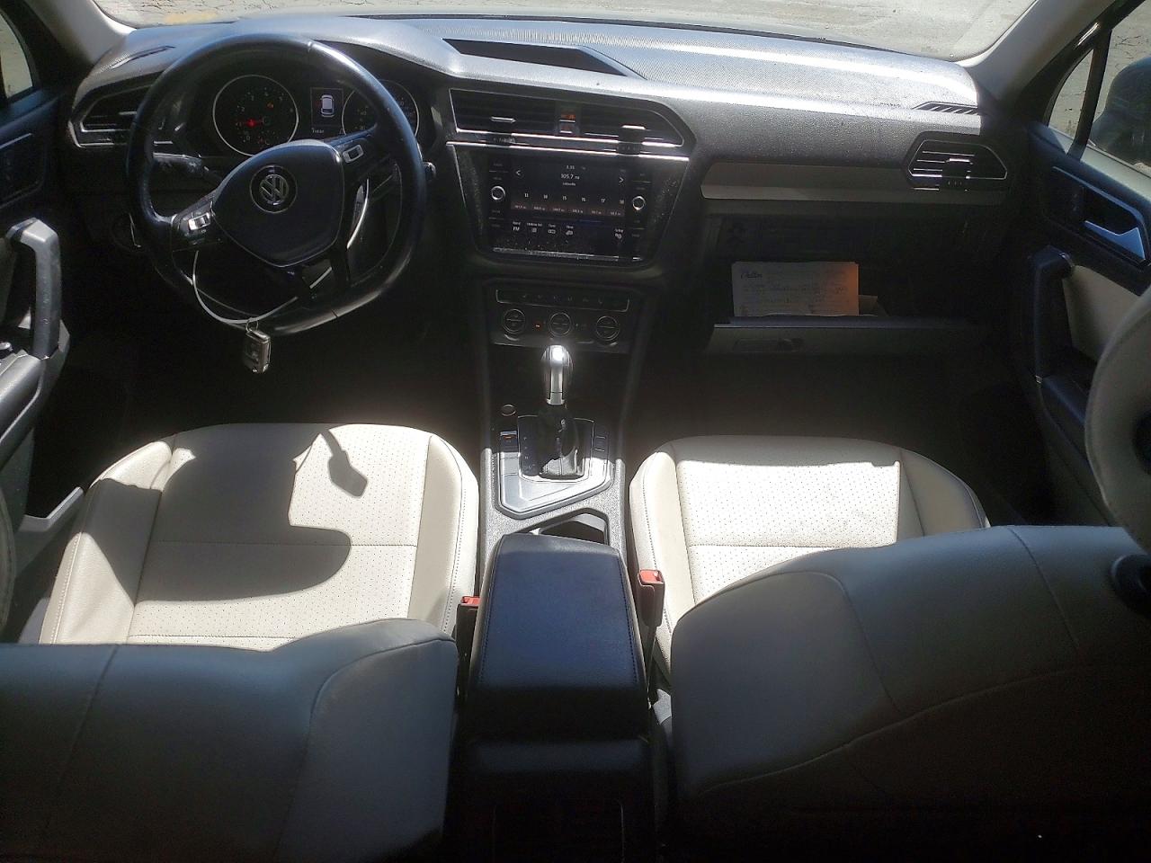 2018 VOLKSWAGEN TIGUAN SE