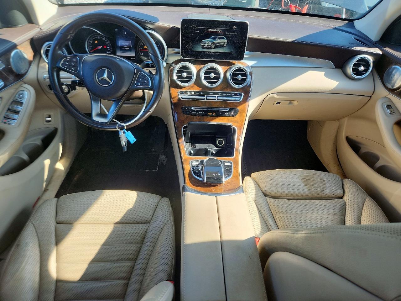 2016 MERCEDES-BENZ GLC 300 4MATIC