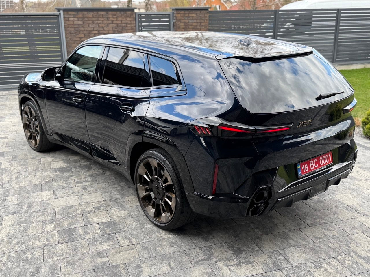 2023 BMW XM