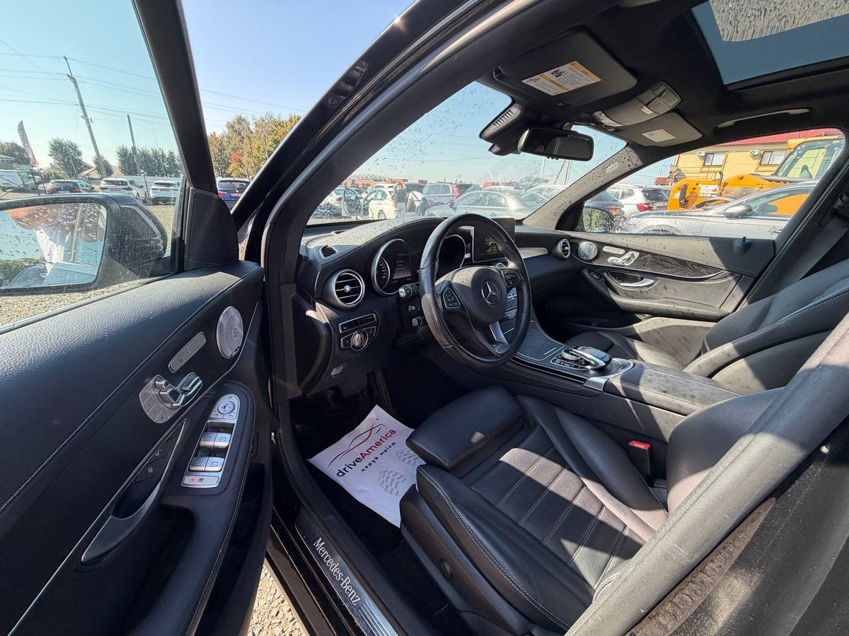 2017 MERCEDES-BENZ GLC 300 4MATIC