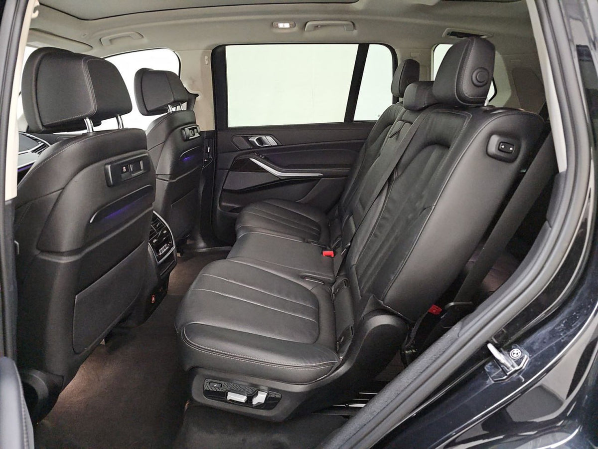 2021 BMW X7 40i MHEV