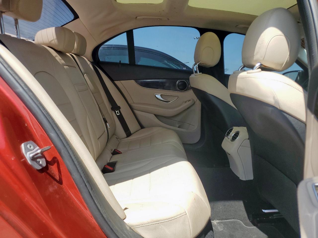 MERCEDES-BENZ C 300
